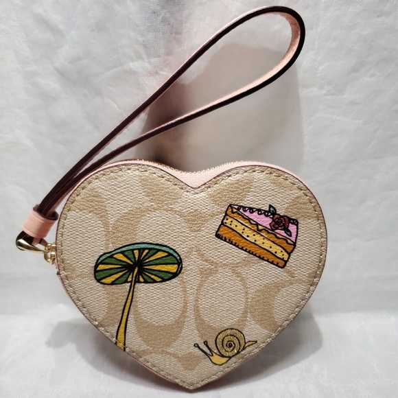 NWT Coach X Observed Heart Shape Small Coin Case Wristlet CU405 LT KHAKI LT PINK - Picture 5 of 6